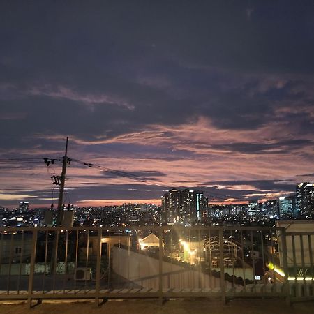 Newly Renovated 2 Bedroom Apartment #7 Seoul Eksteriør bilde