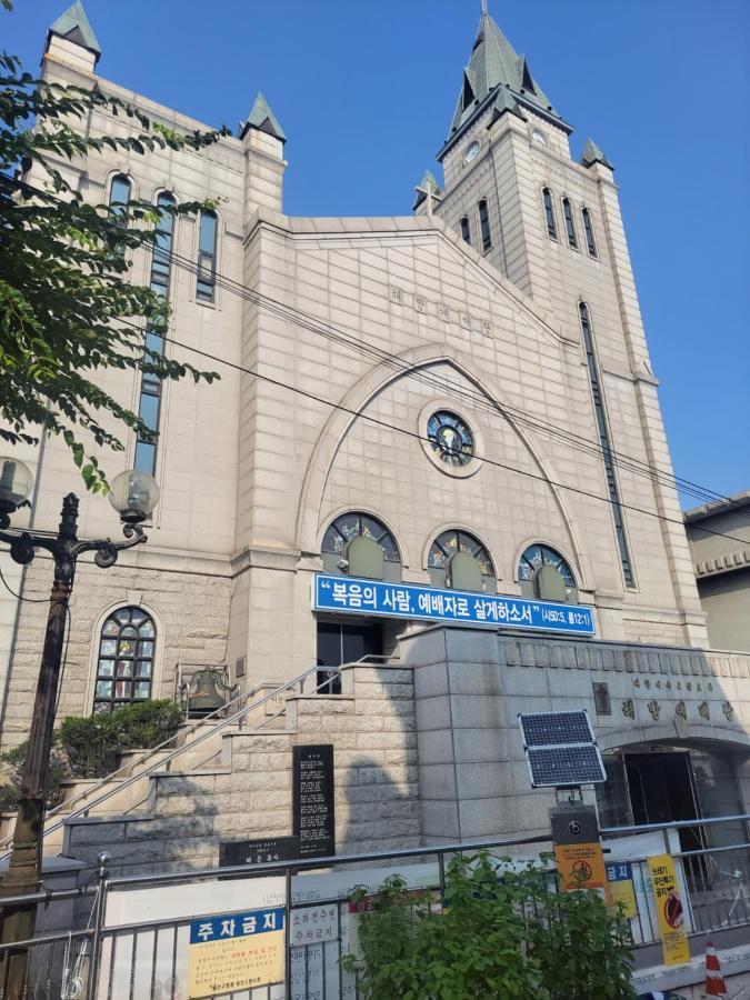 Newly Renovated 2 Bedroom Apartment #7 Seoul Eksteriør bilde